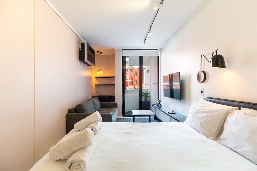 1 Bedroom Property for Sale in Sea Point Western Cape